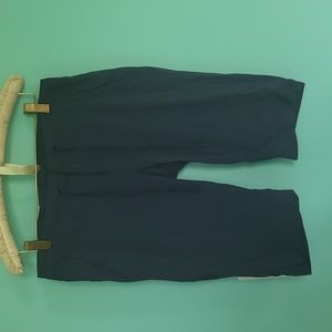 Women's shorts. Size six Columbia.  Navy Blue